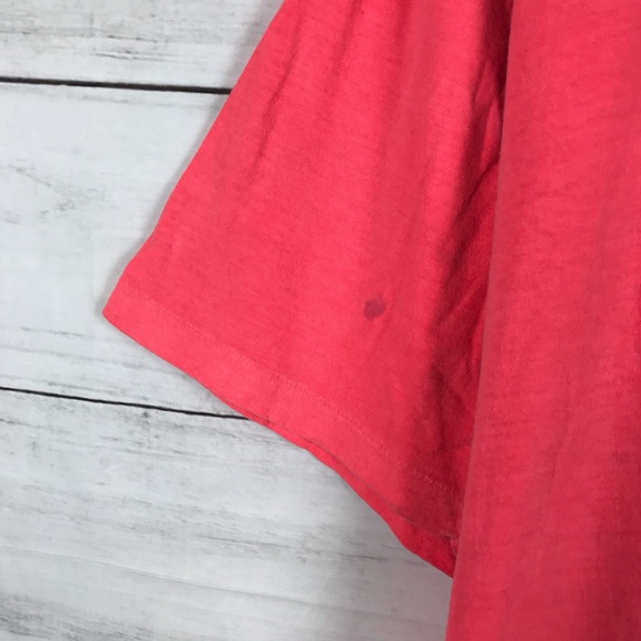 Vintage 1990s RARE Nike Art T-Shirt - Picture 8 of 8